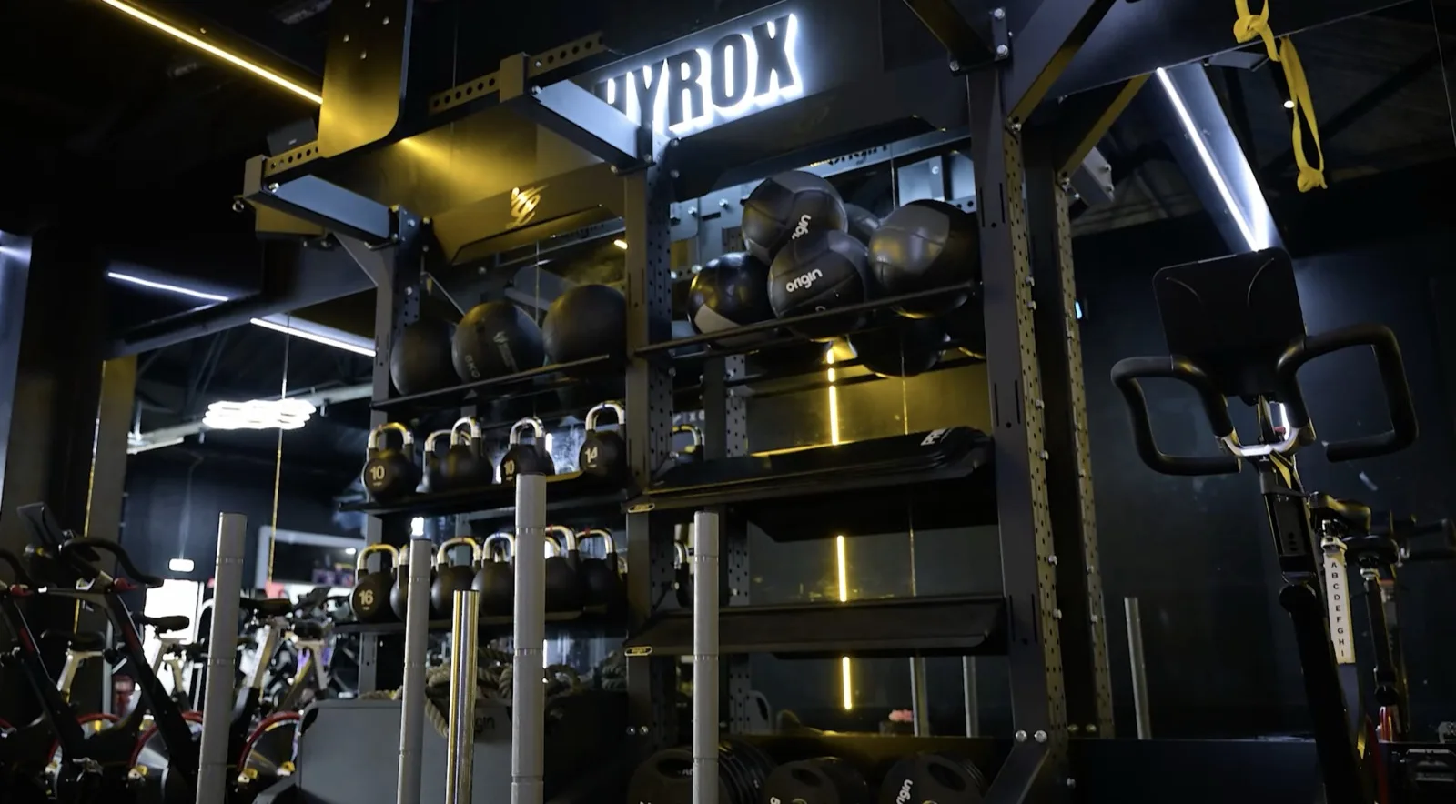HYROX functional training rig